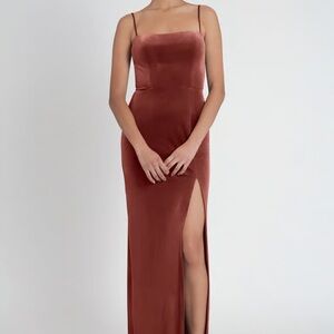 Quinn, English Rose, velvet dress